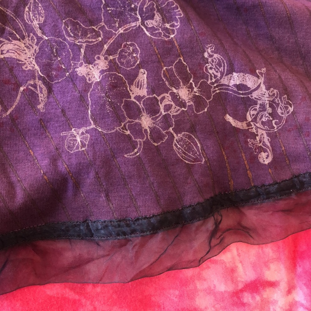 Early 2000s Thrifted Multi-Fabric Top - Picture 7 of 8